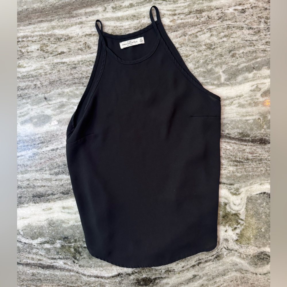 Abercrombie & Fitch Black Sleeveless Camisole Tank Top
Women’s XS
